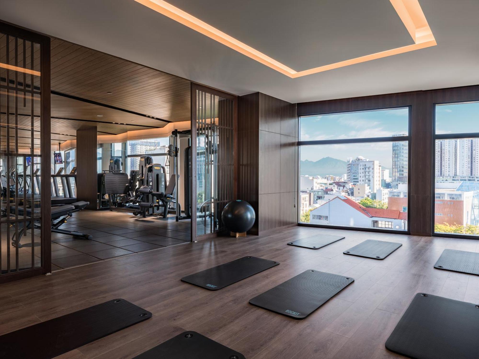 Crowne Plaza Danang City Centre By Ihg エクステリア 写真