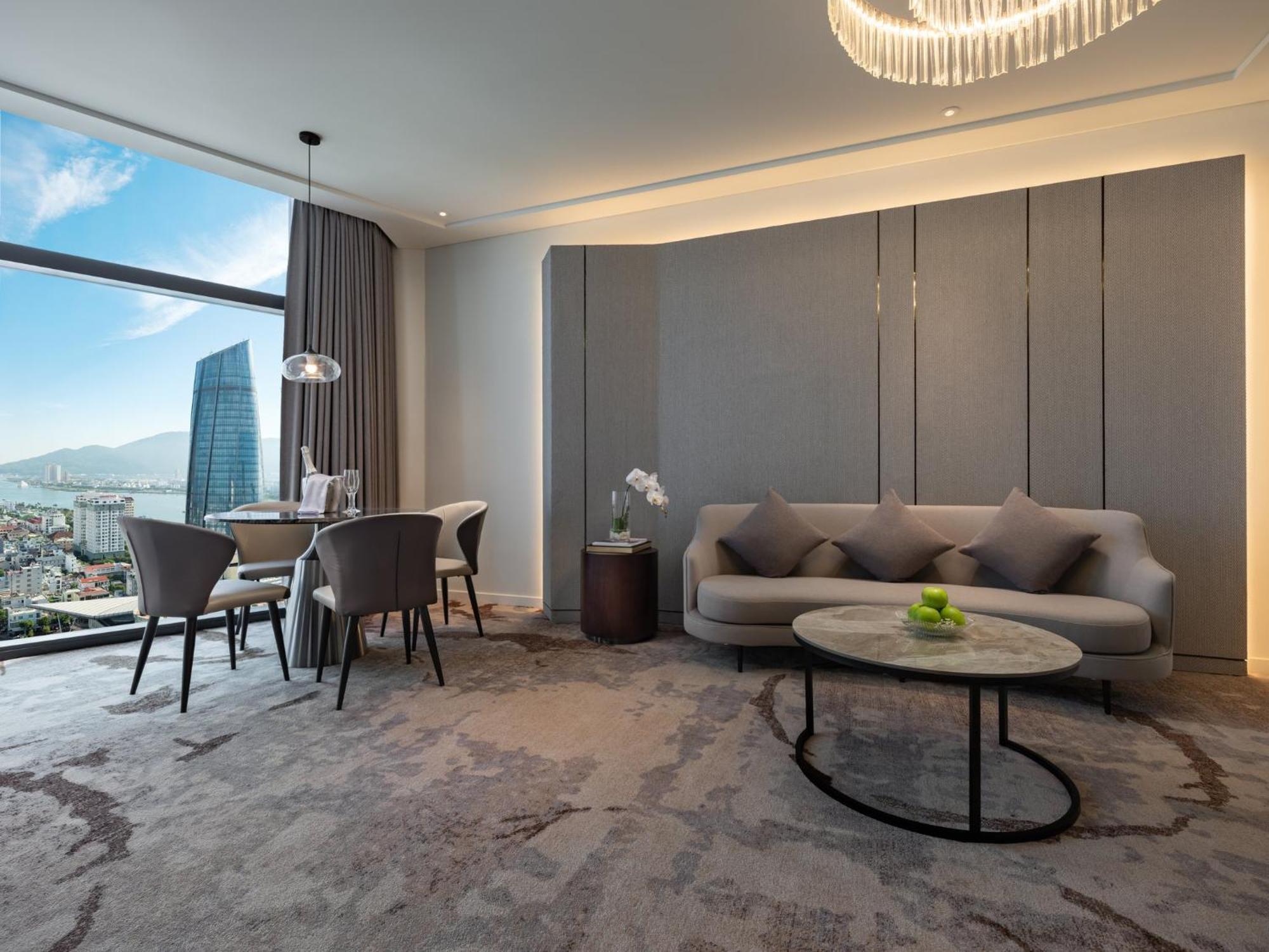 Crowne Plaza Danang City Centre By Ihg エクステリア 写真